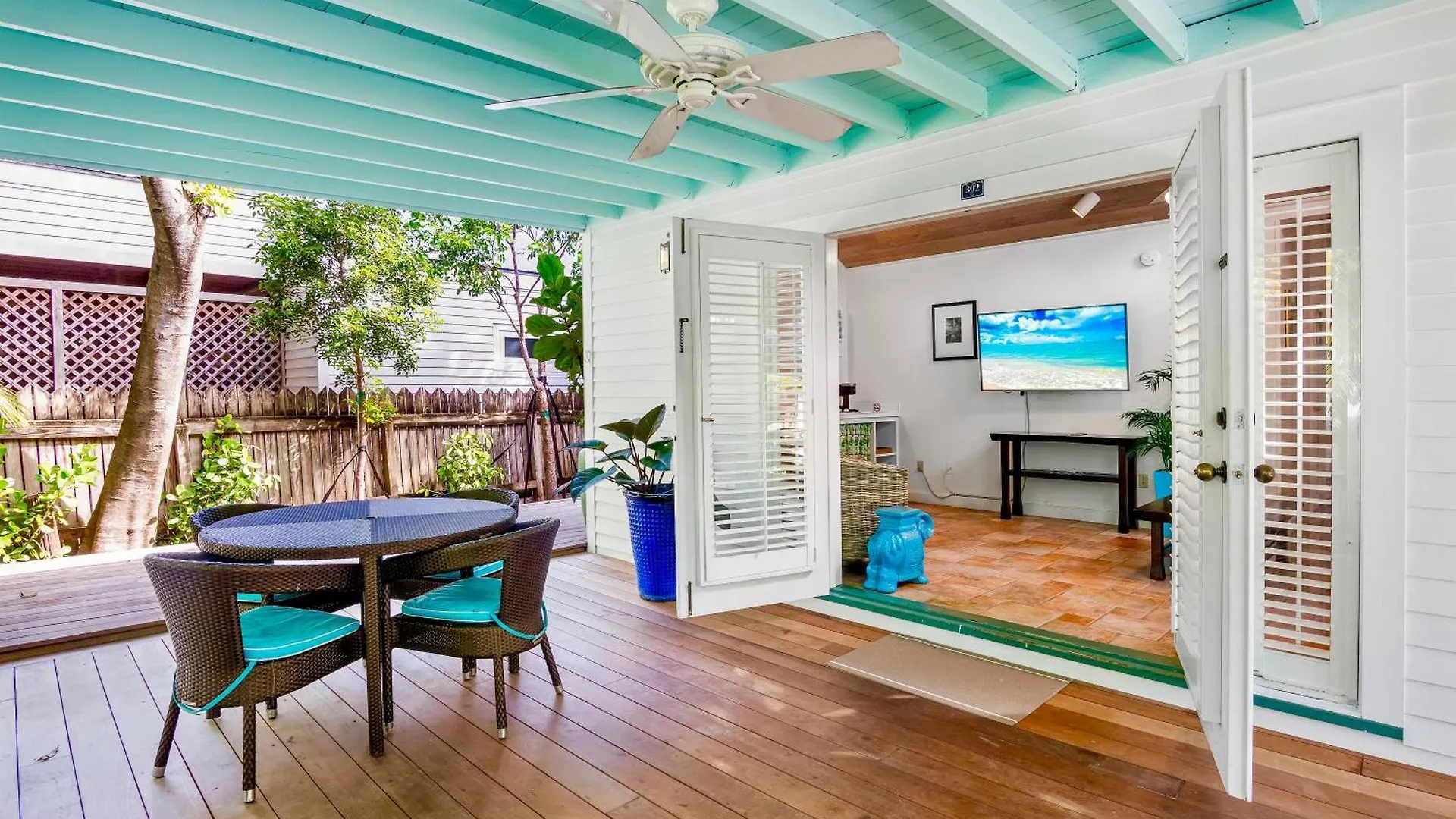 Eden House 3* Key West