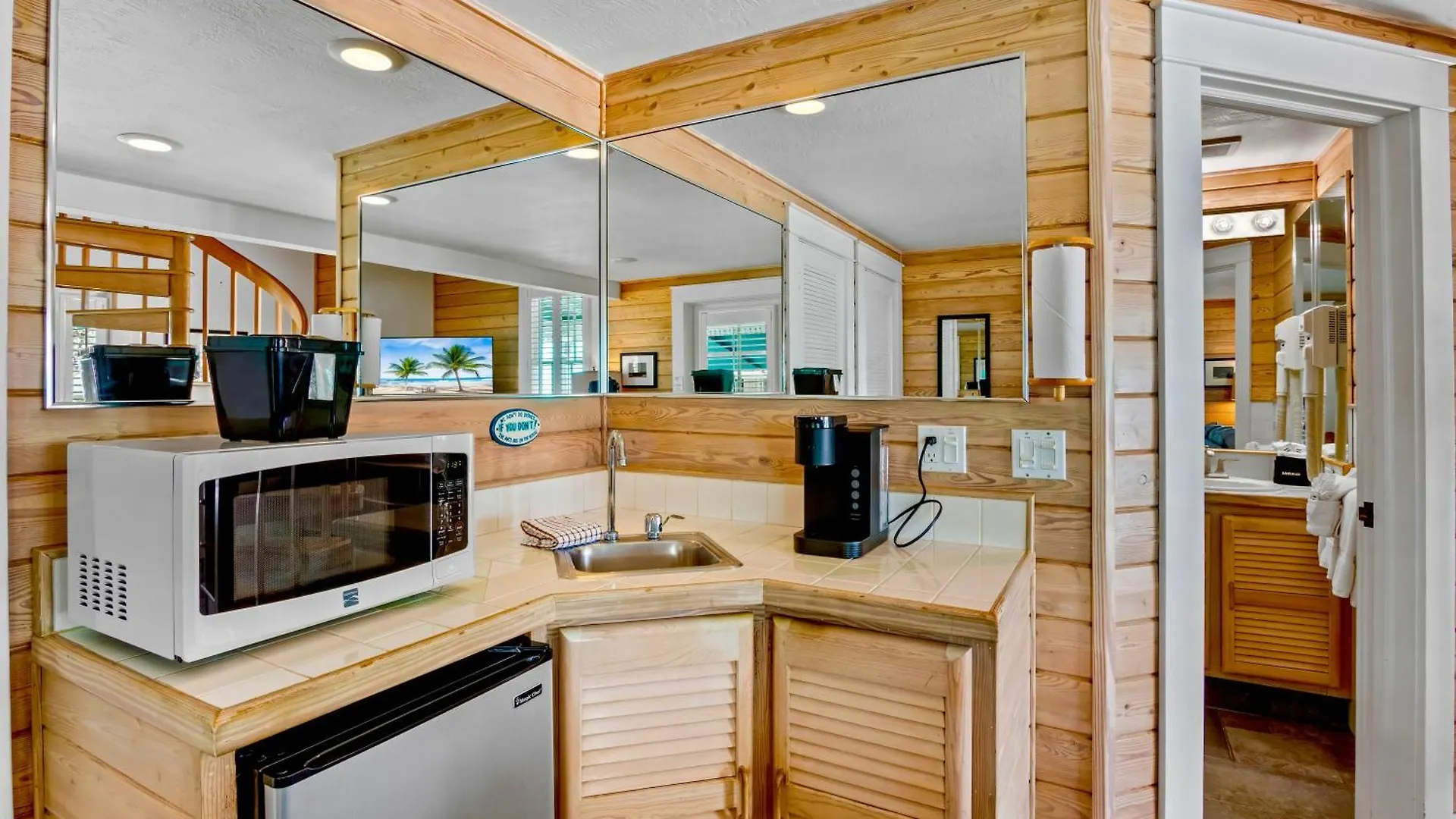 Eden House 3* Key West