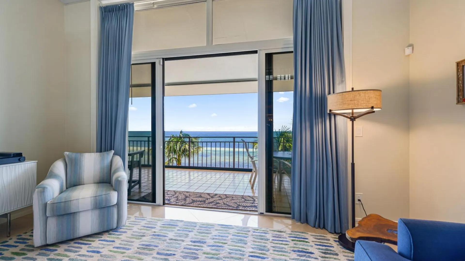 Club Paradise Penthouse 401 Cayo Hueso
