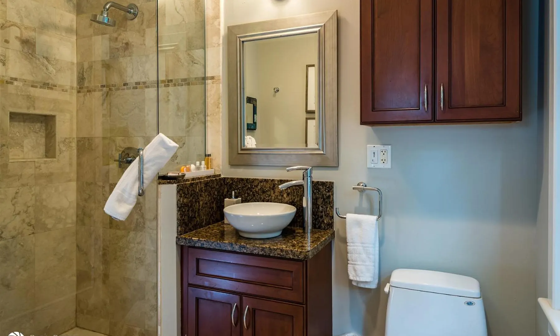 Windsor Townhomes 5 *