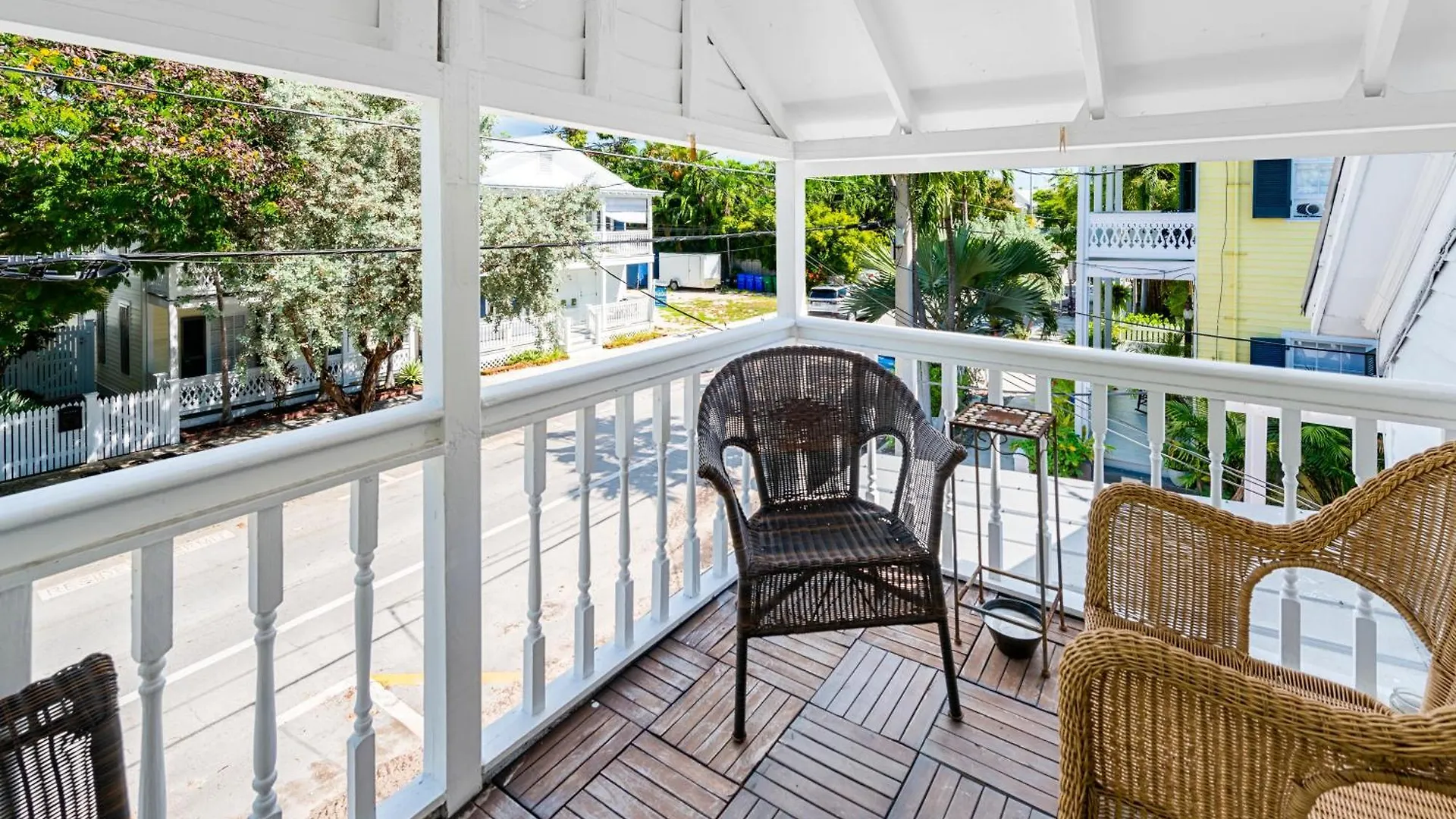 Escape On Fleming Apartment Key West