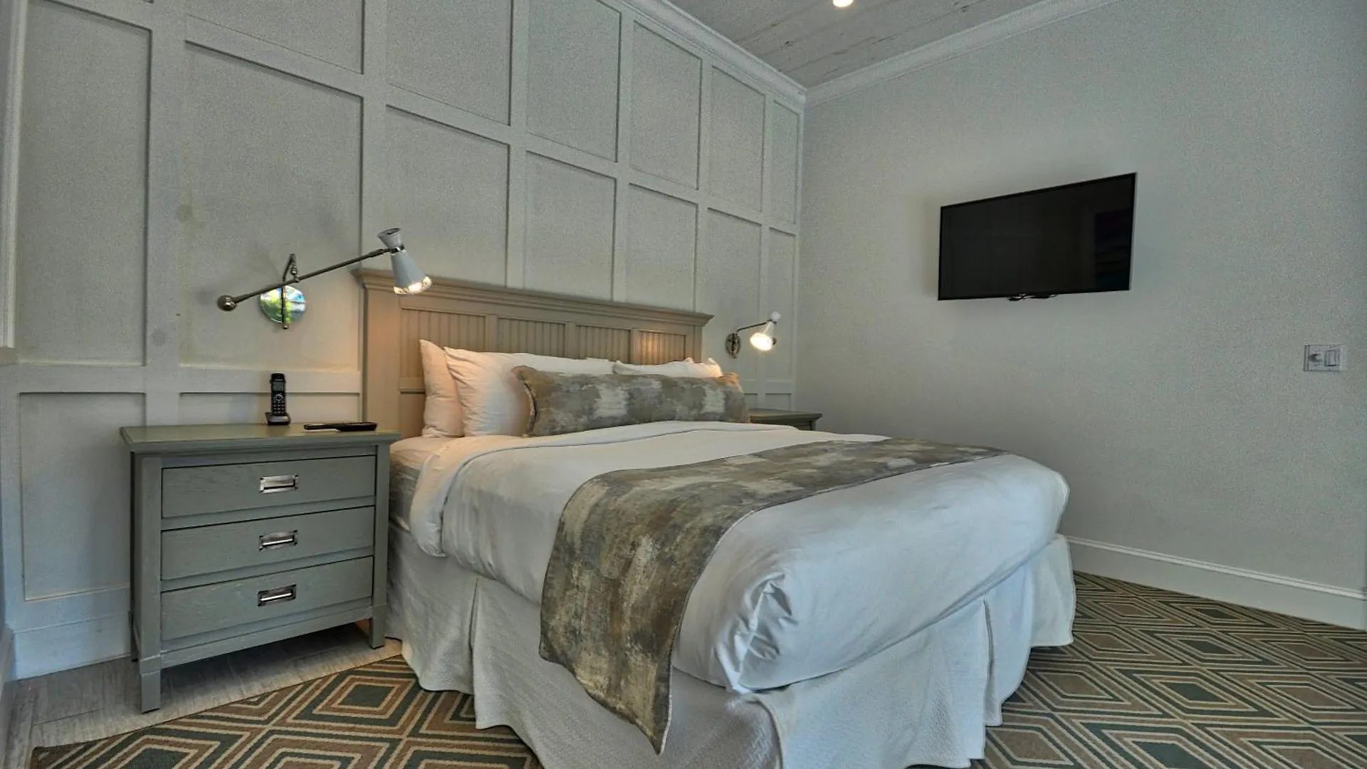Louisas Hideaway