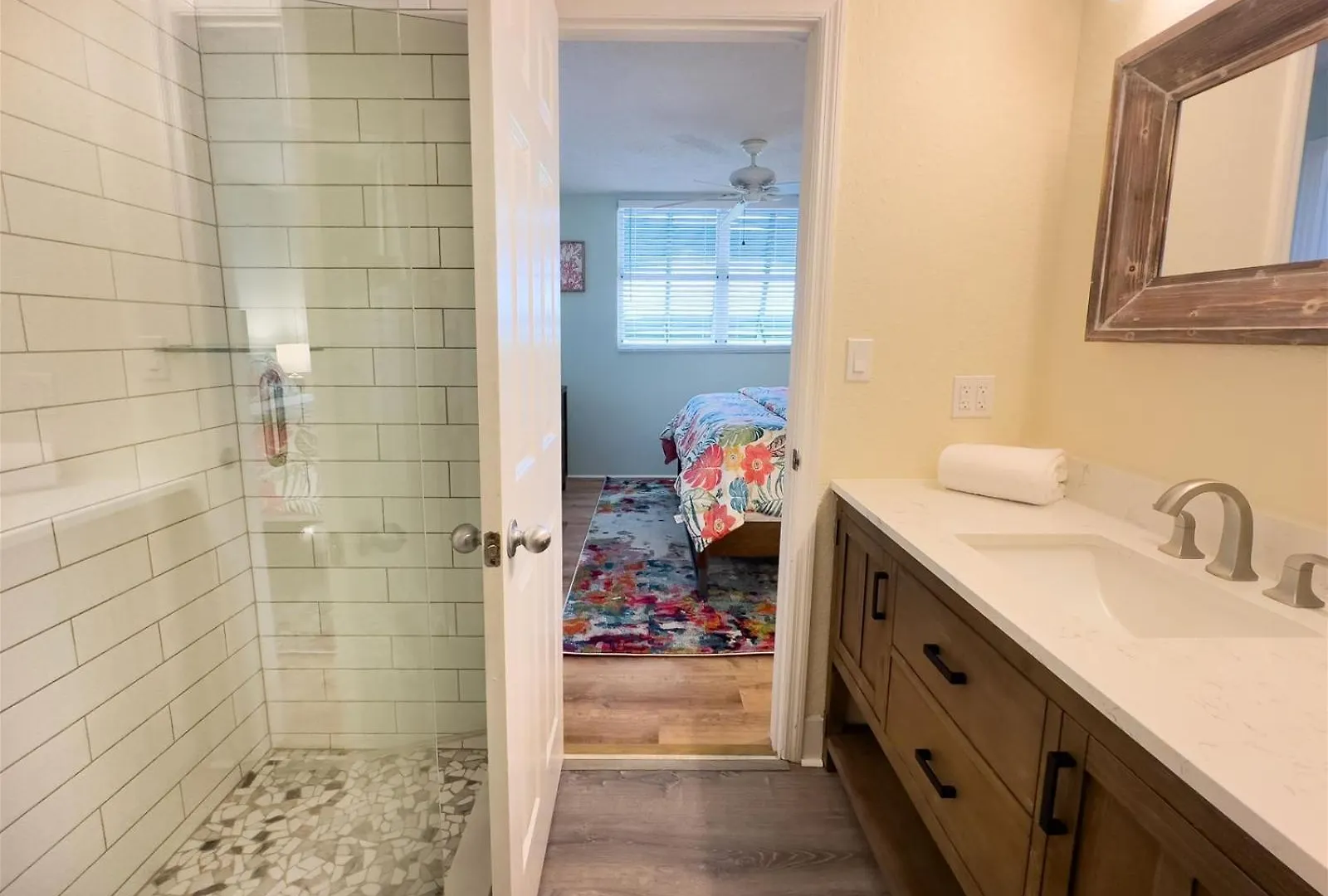 Cay Sunrise Apartment Key West