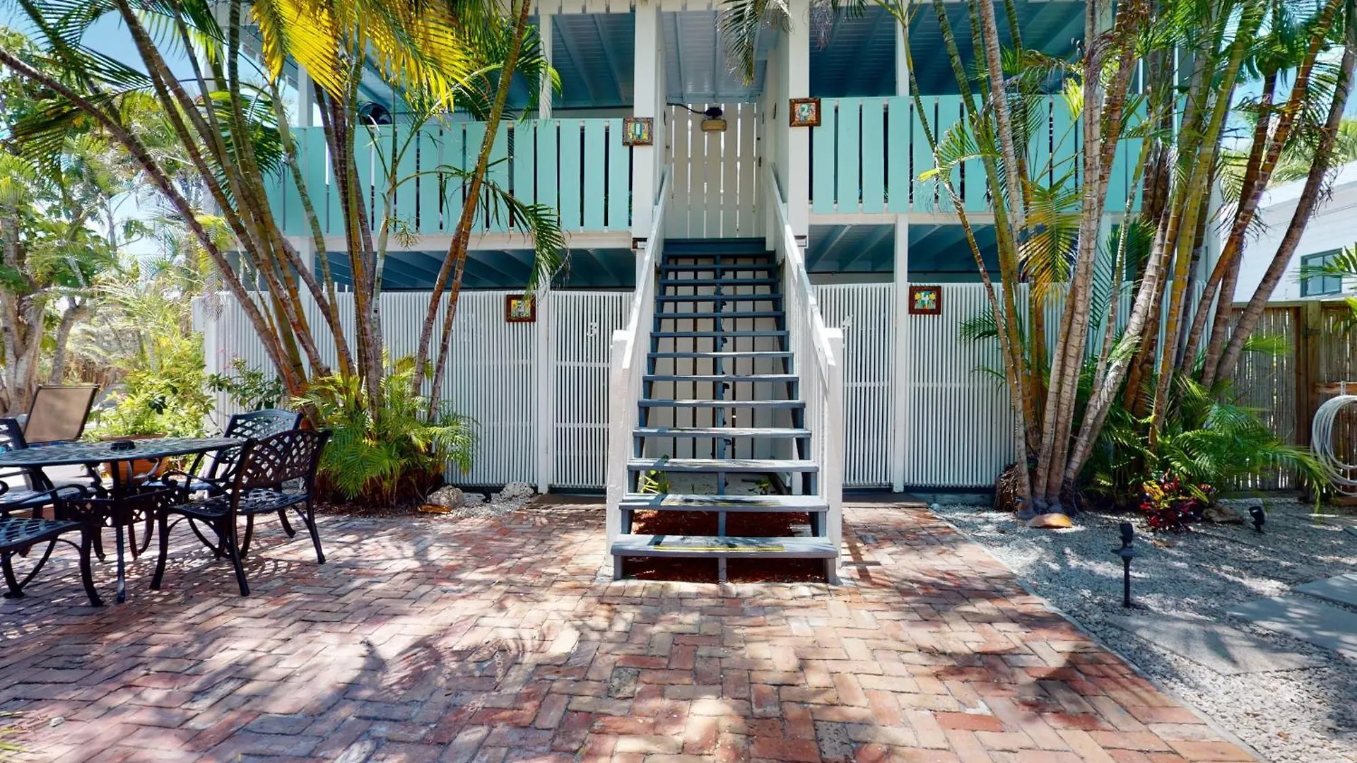 Papa's Hideaway Key West