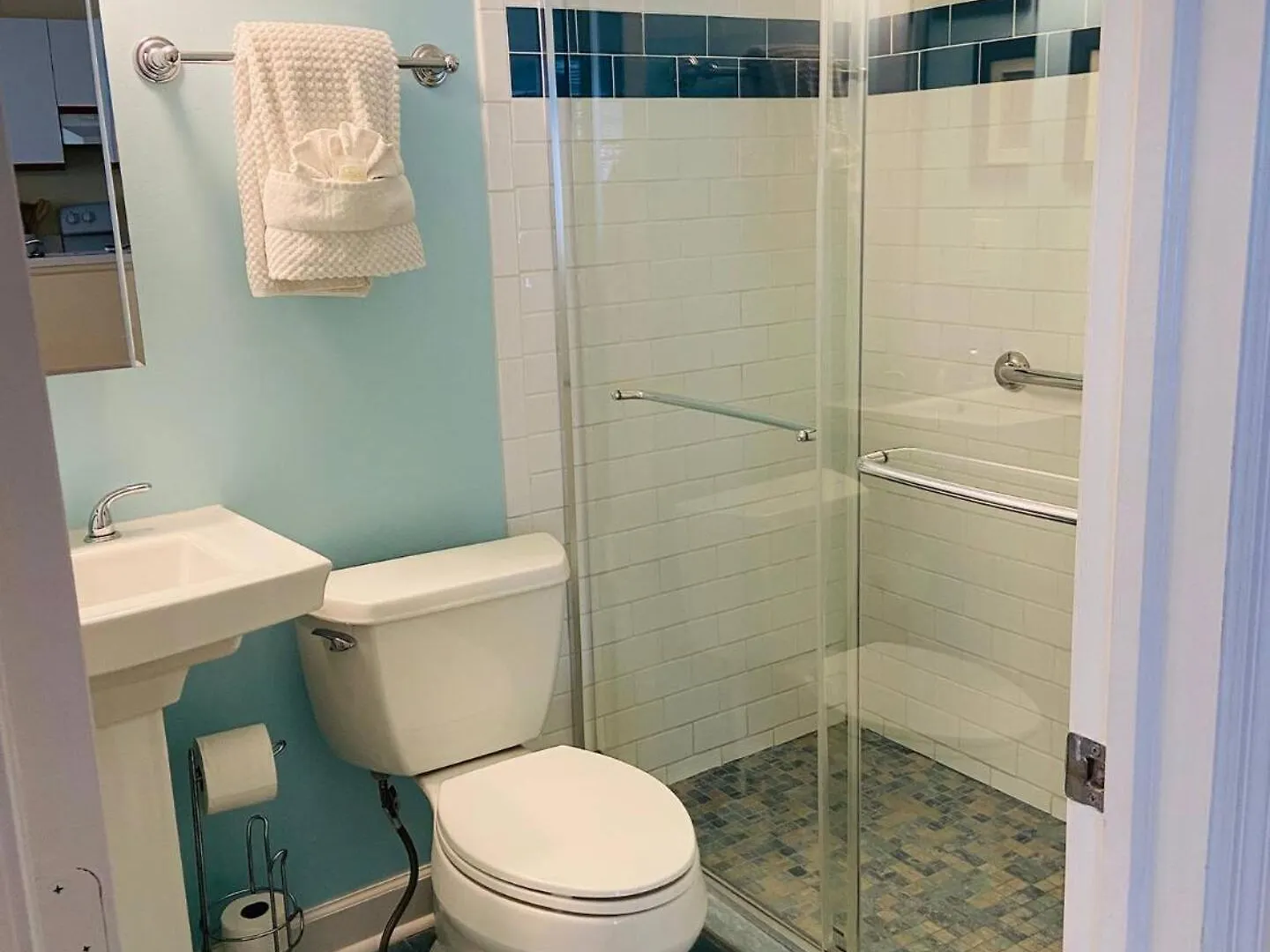Renovated Corner Unit *