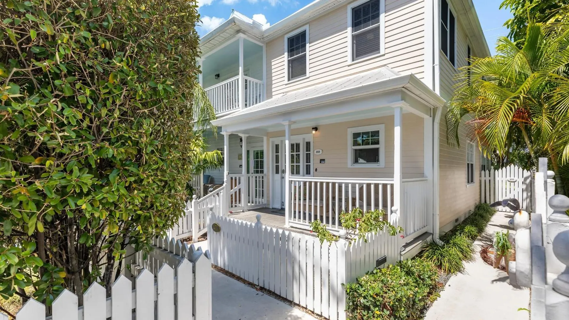 Linger Longer By Avantstay Walkable Gated Community Shared Pool Week Long Only Key West