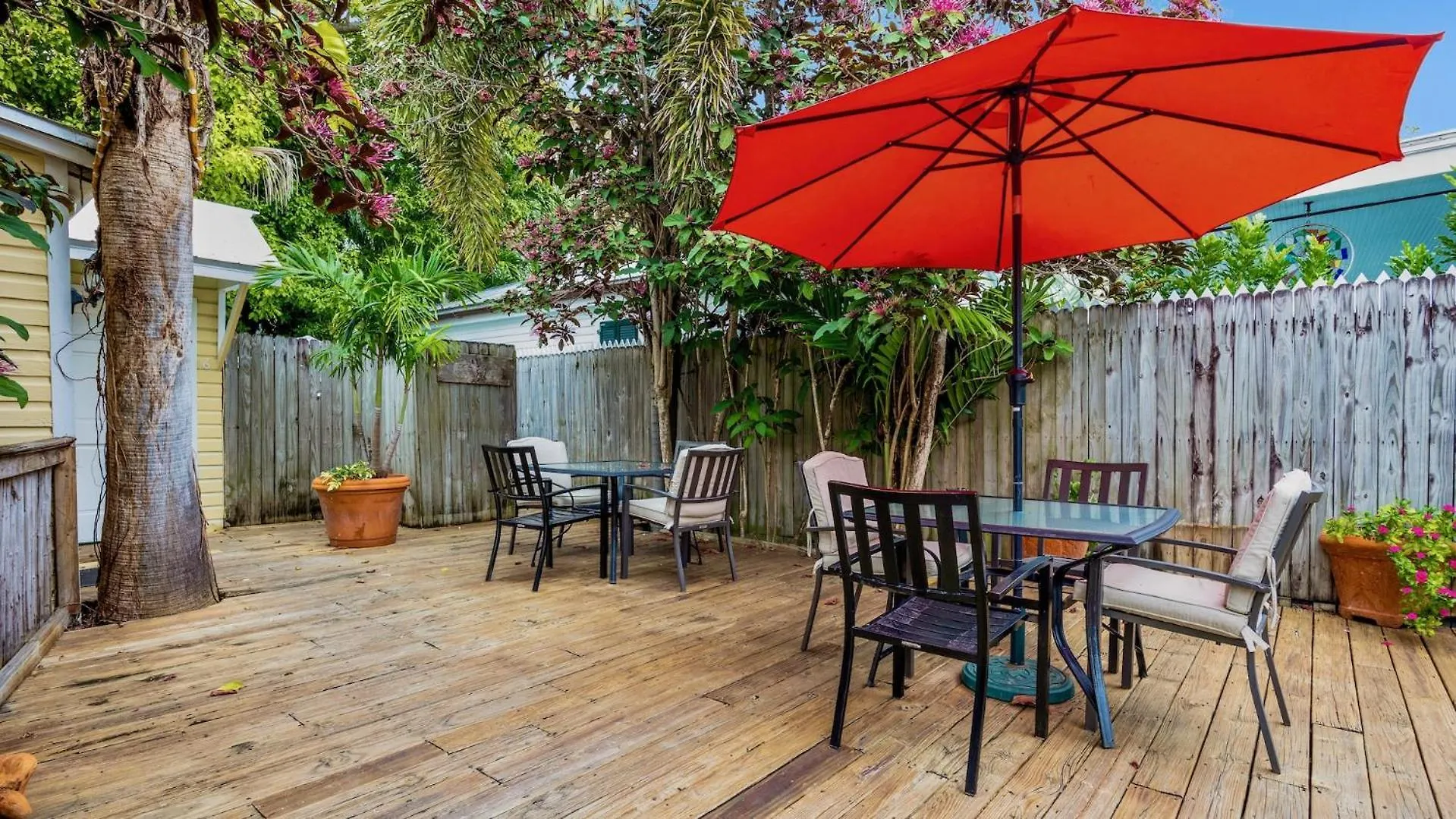 Calusa By Last Key Realty * Key West