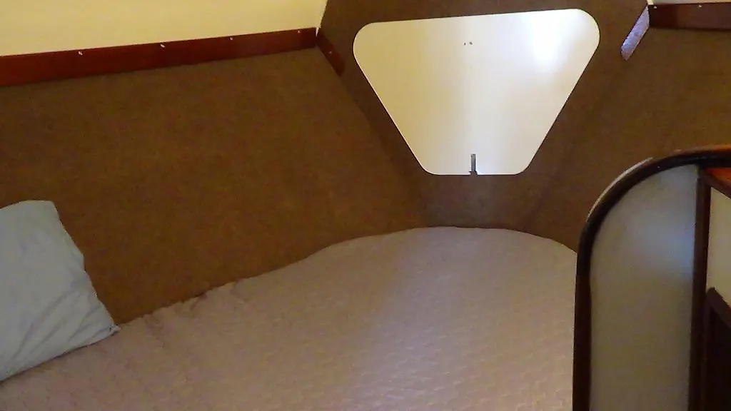 Úszó hotel Aqualodge 3*