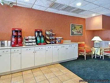 Hotel Fairfield & By Marriott 3*