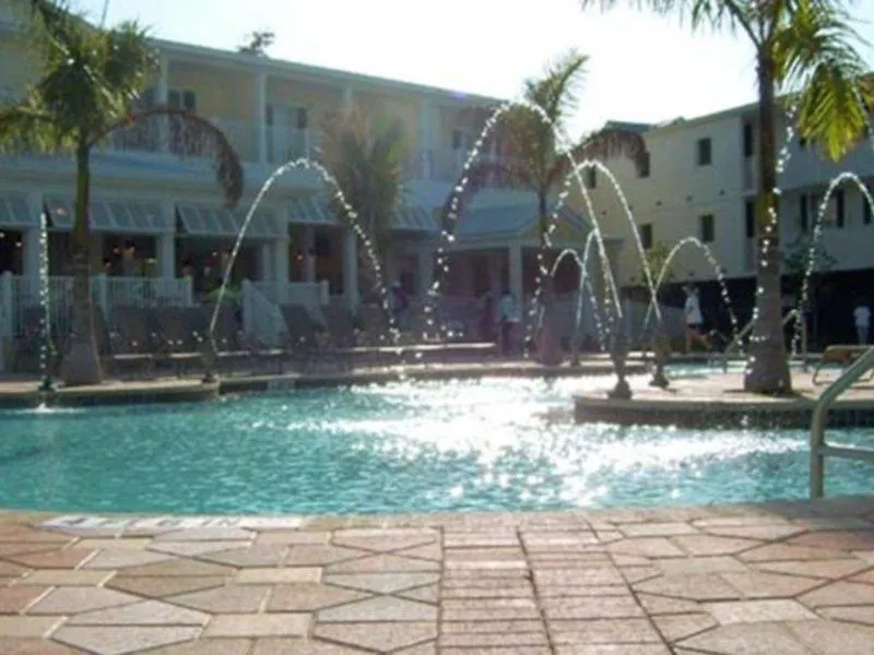 Hotel Fairfield & By Marriott Key West