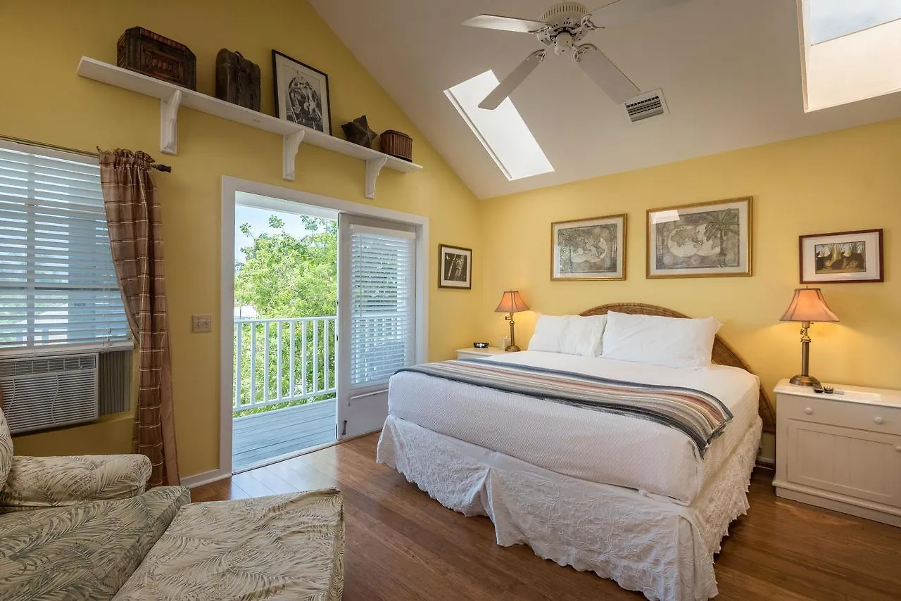 Casa Bonita @ Duval Square R1 Apartment *