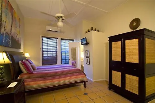 L'habitation Guesthouse- Adult Exclusive 住宿加早餐酒店