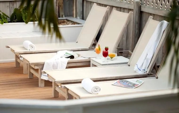 Alexander's Guesthouse-adult Exclusive, Lgbtq Friendly 3* Κι Γουέστ