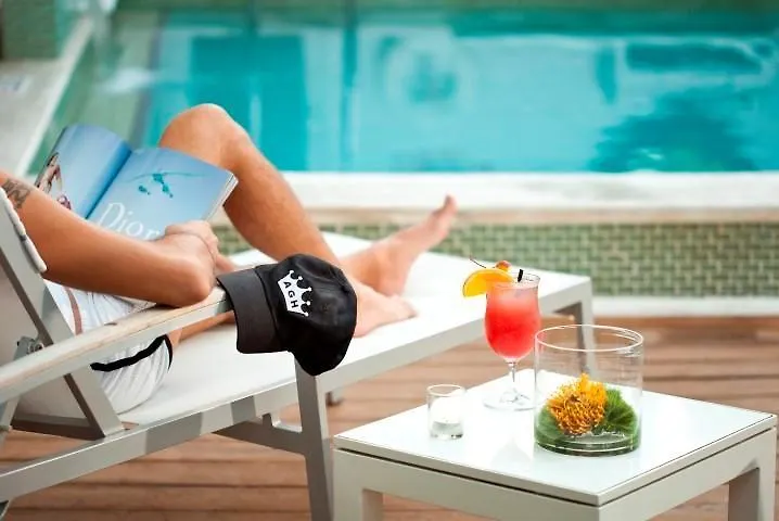 Alexander's Guesthouse-adult Exclusive, Lgbtq Friendly