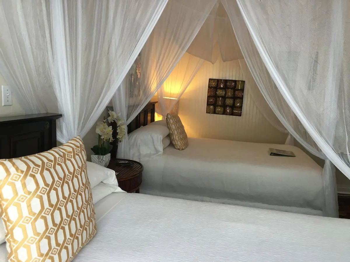 Avalon Bed And Breakfast (Adults Only) 3*