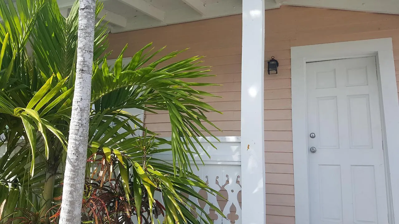 Courtney's Place Historic & 2*