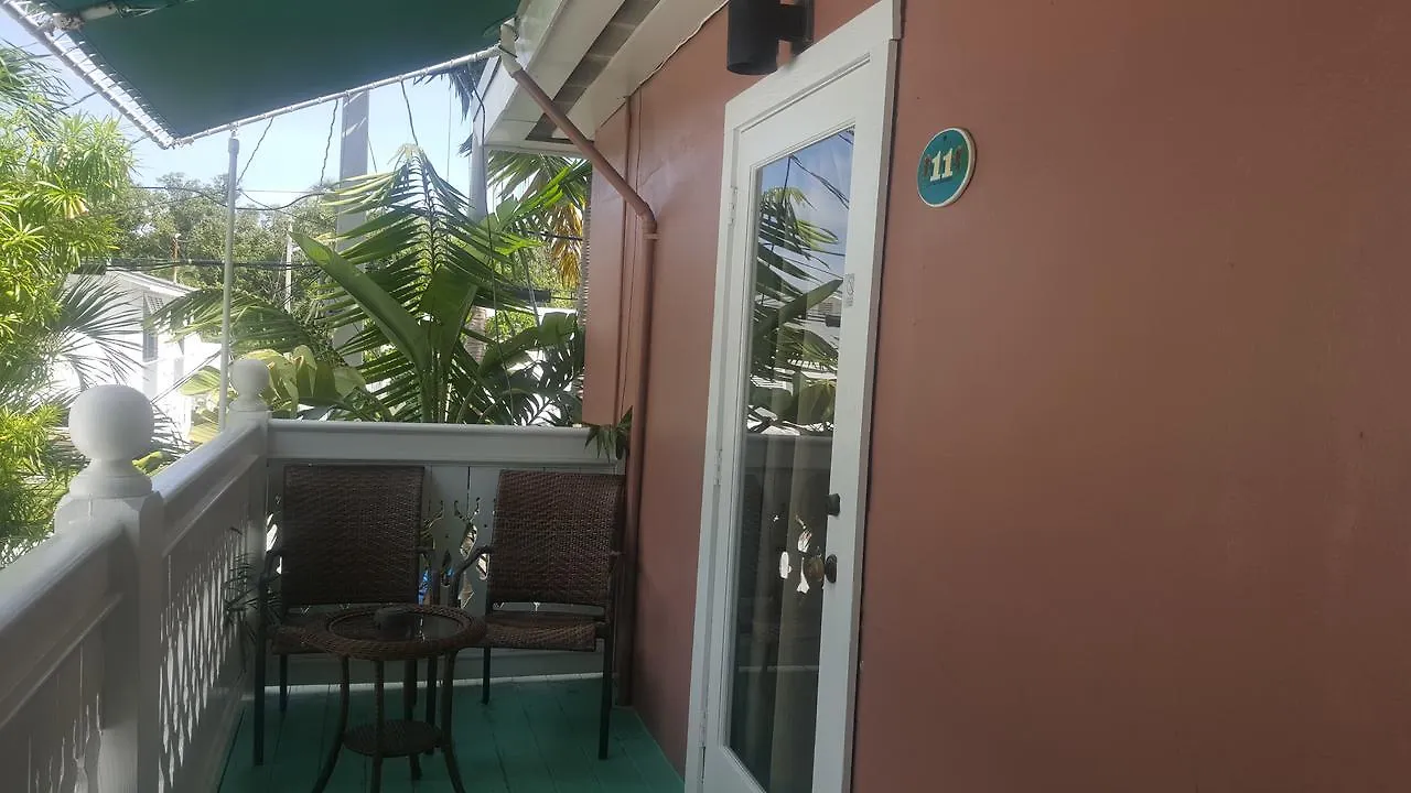 Courtney's Place Historic & 2* Key West