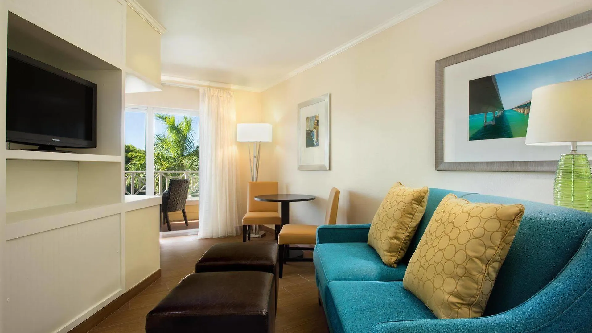 Fairfield & By Marriott 3*