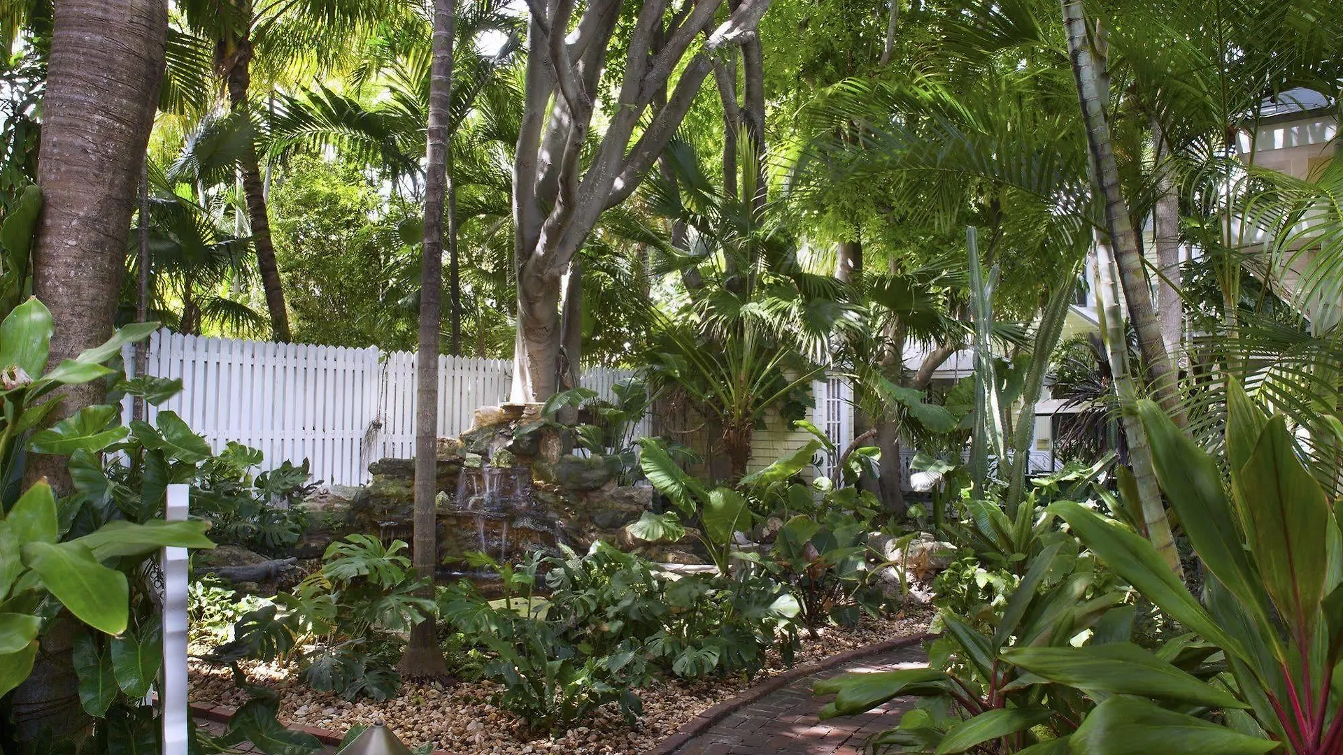 Island House 3* Key West