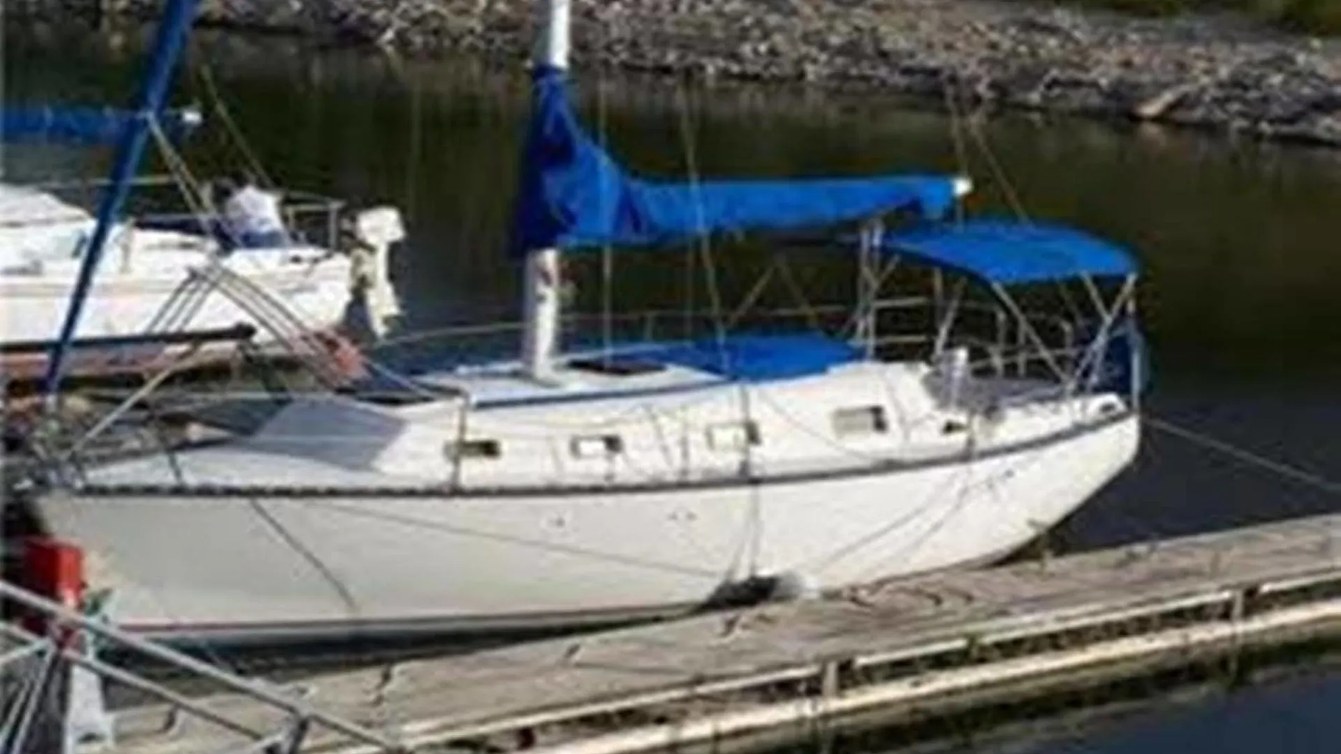 Aqualodge Llc
