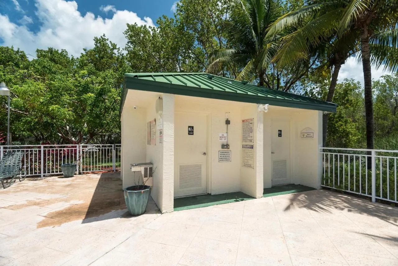 Sunrise Suites Jamaica #102 * Key West