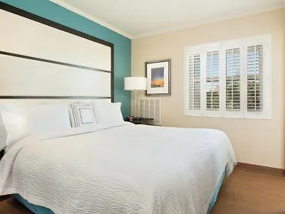 Hotel Fairfield & By Marriott