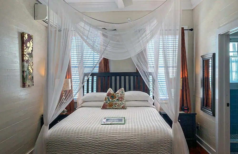 Avalon Bed And Breakfast (Adults Only) Bed & Breakfast 3*