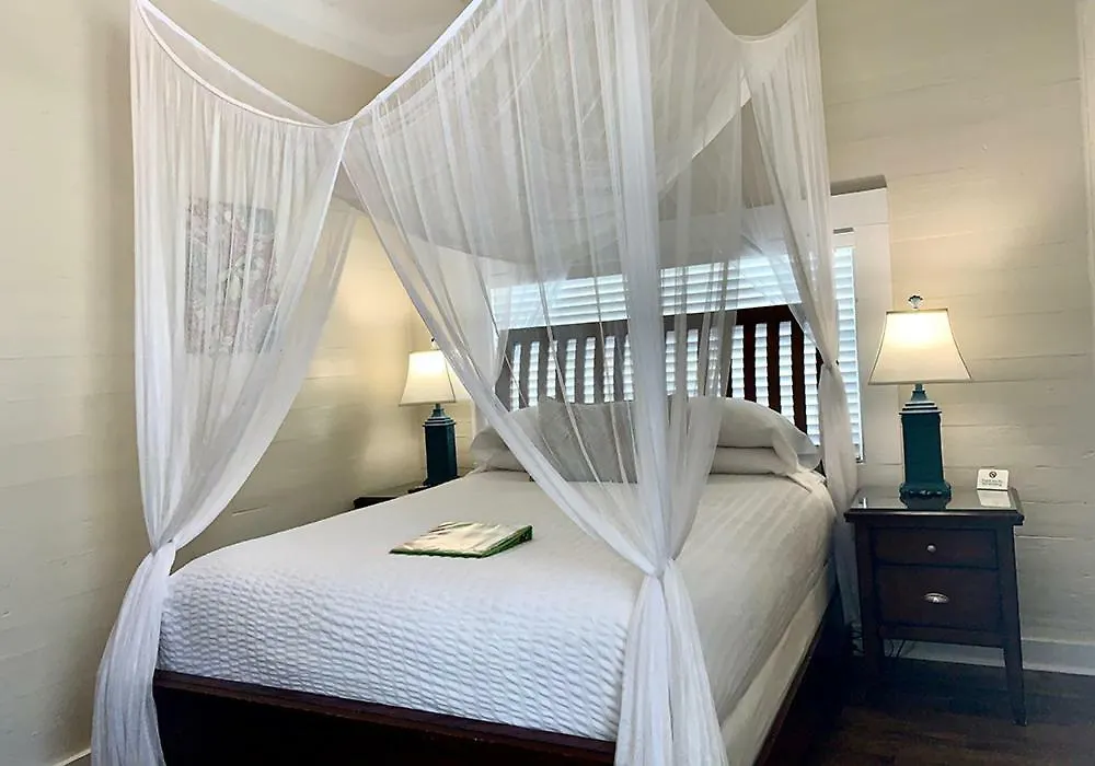 Bed & Breakfast Avalon Bed And Breakfast (Adults Only) 3*