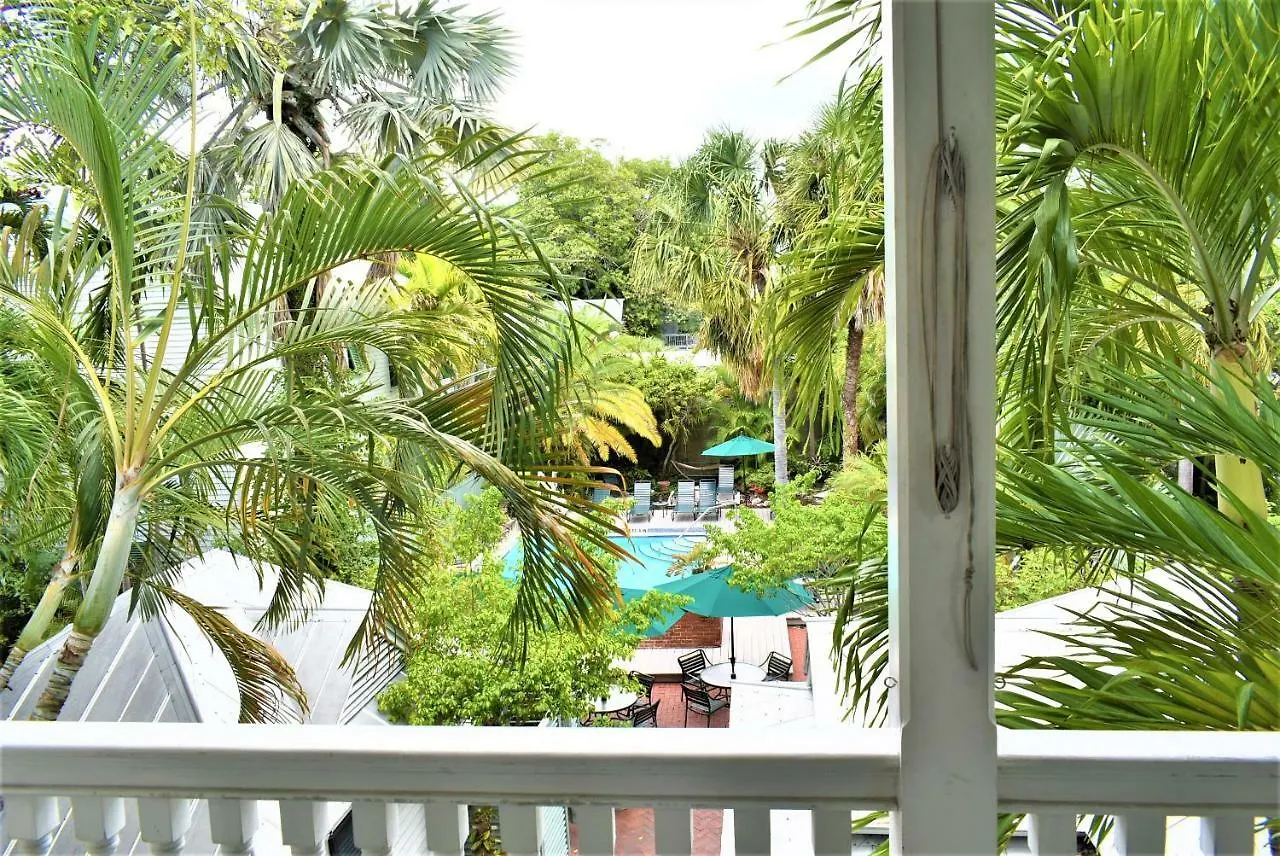 Simonton Court Historic & 4* Key West