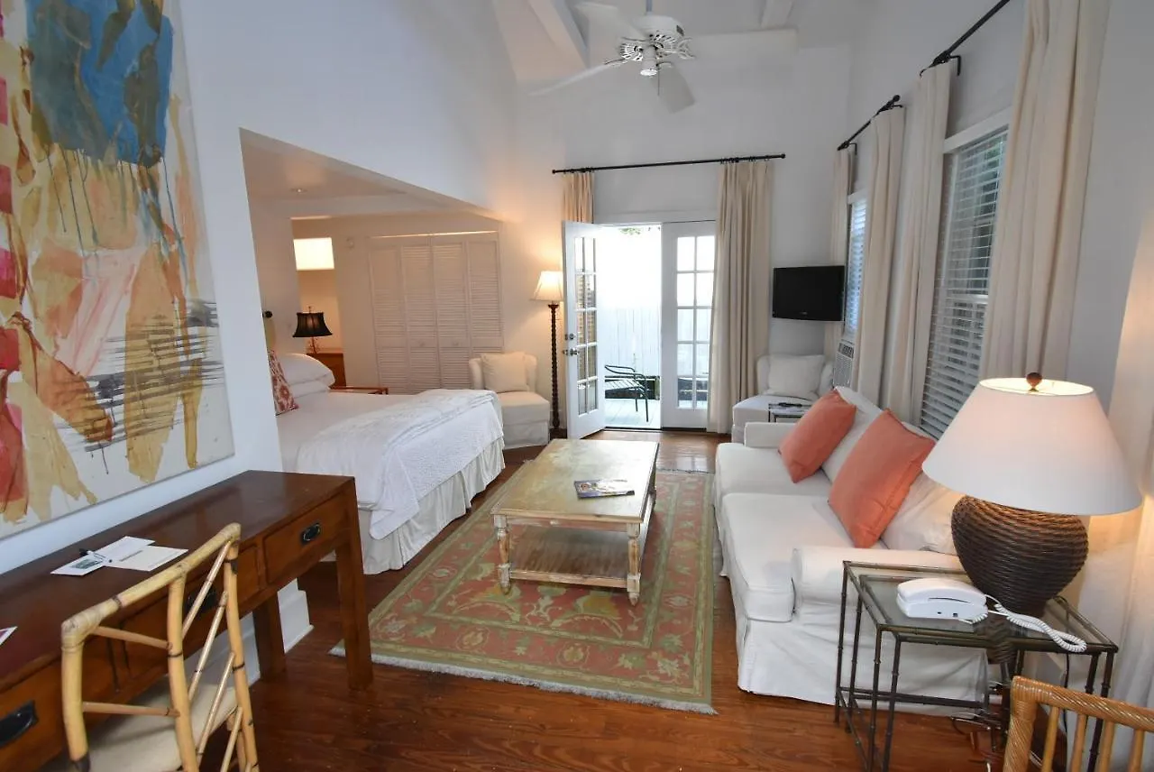 Simonton Court Historic & Herberg Key West