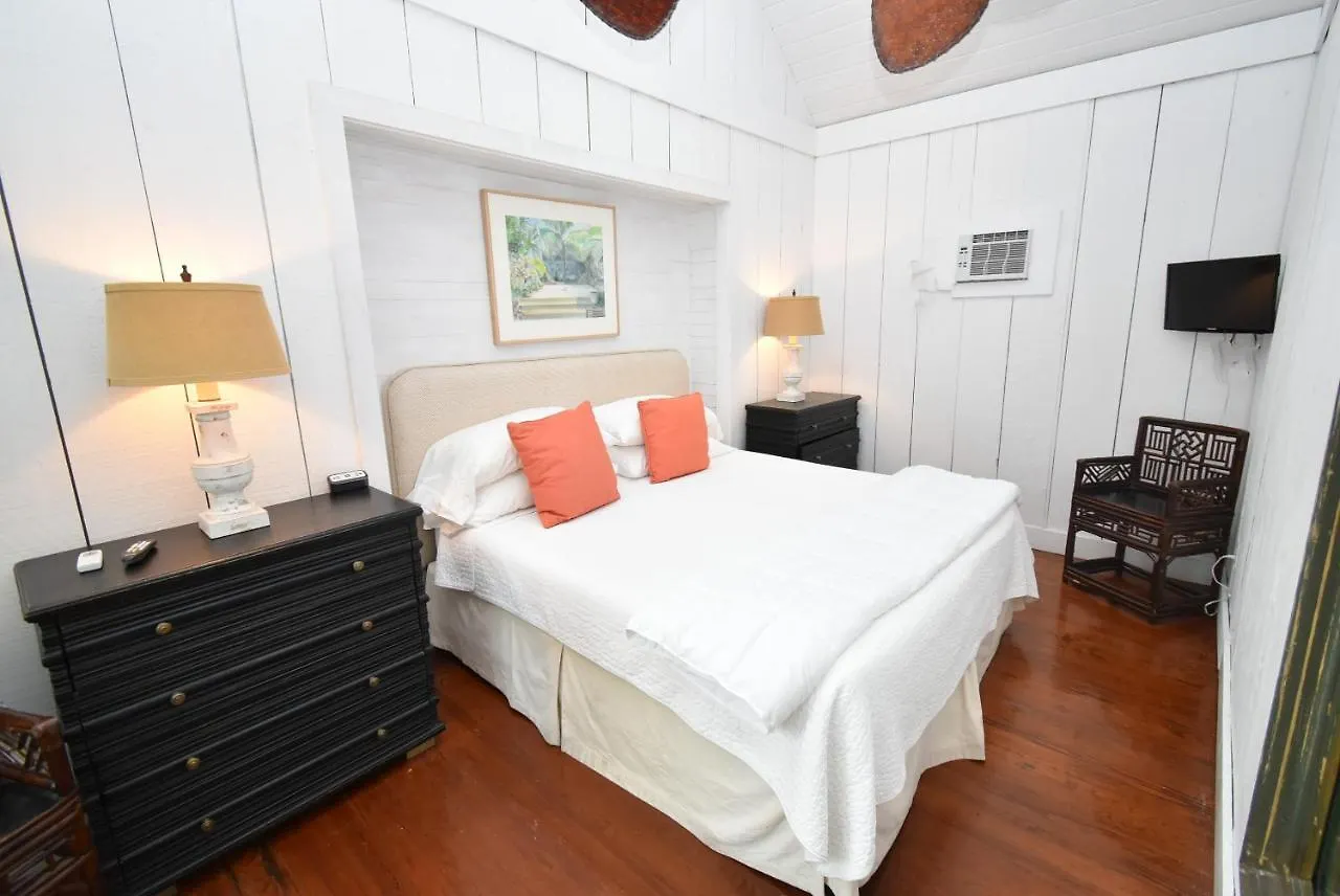 Simonton Court Historic & Herberg Key West