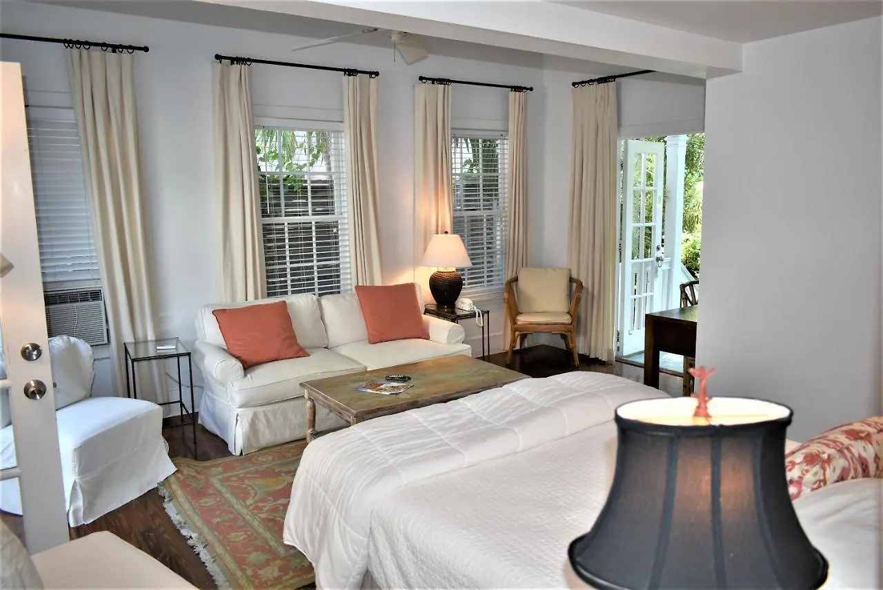 Simonton Court Historic & 4* Key West