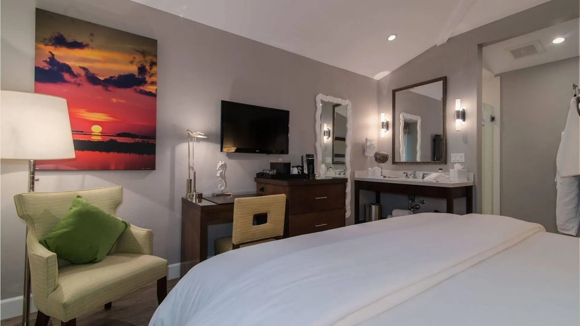 Almond Tree - Adults Only 3* Key West