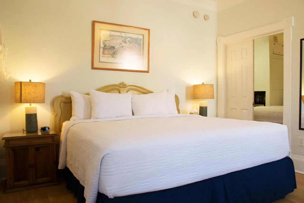 Bed and breakfast Duval House 3*