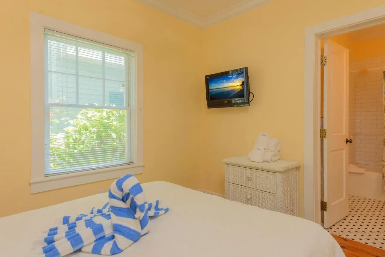 Key West Villas *
