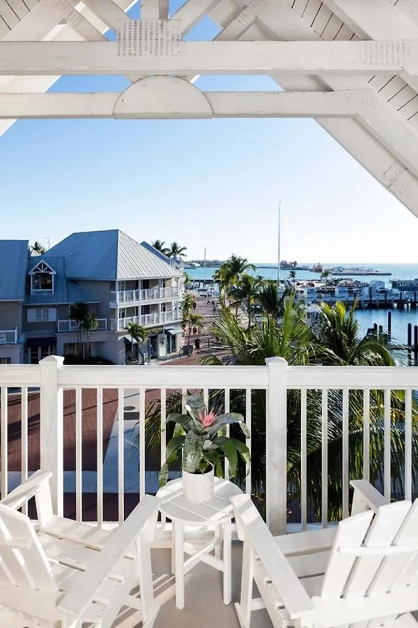 Opal Key & Marina Resort 4*