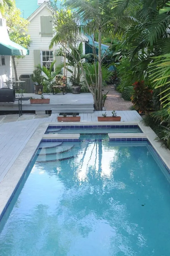 Bahama Gardens - 4 Old Town Vacation Homes - Sleeps 23 Key West