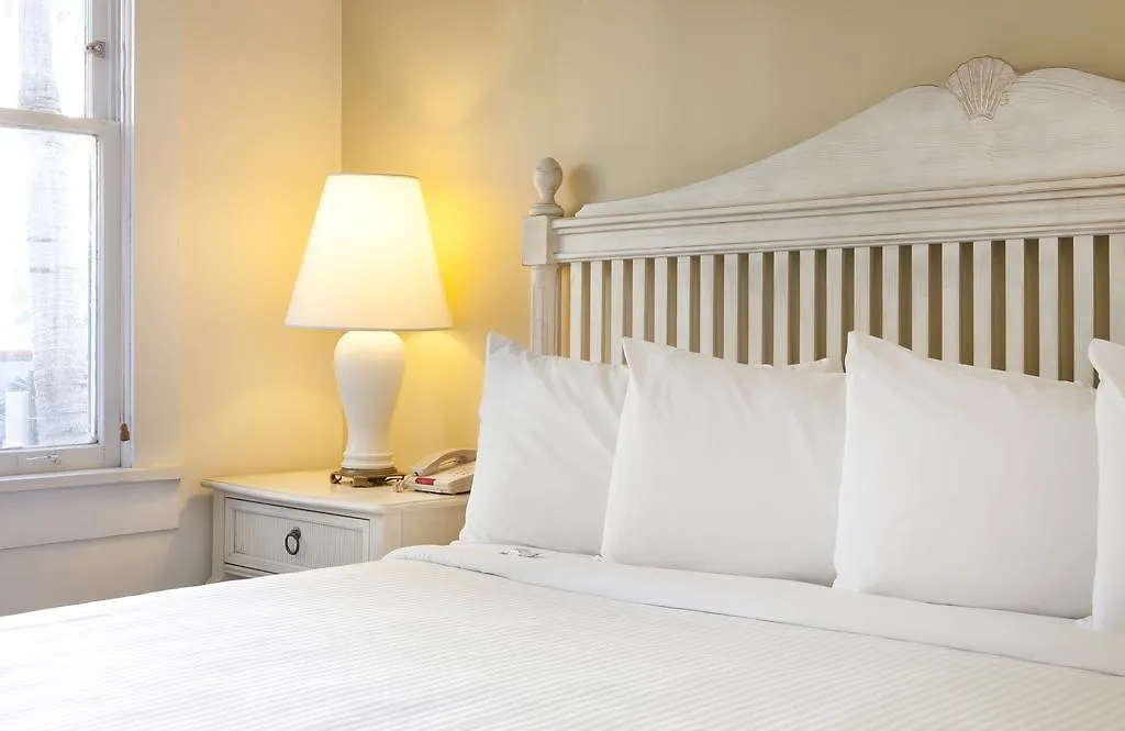 Southernmost Adult Exclusive Cayo Hueso