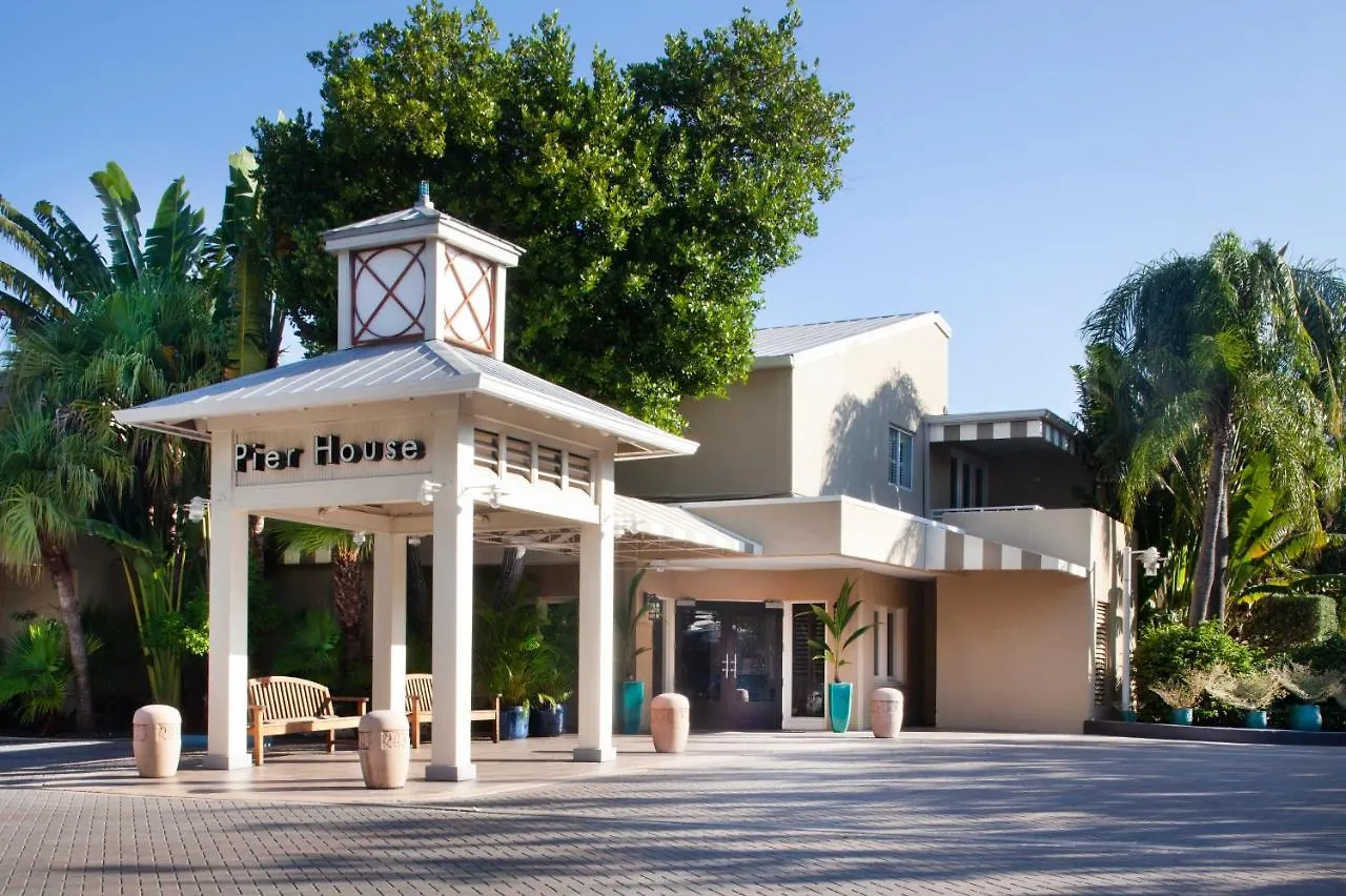 Üdülőközpont Pier House & Spa