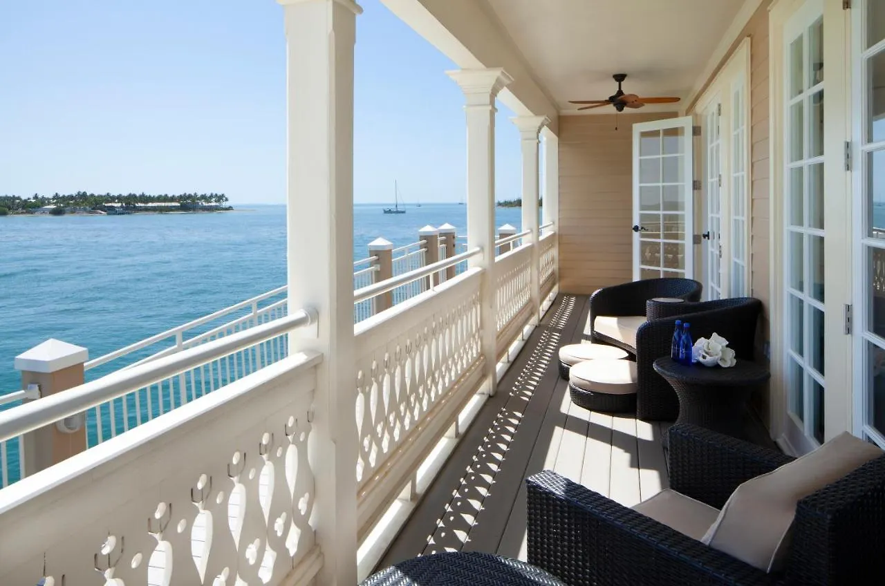 Üdülőközpont Pier House & Spa 4*