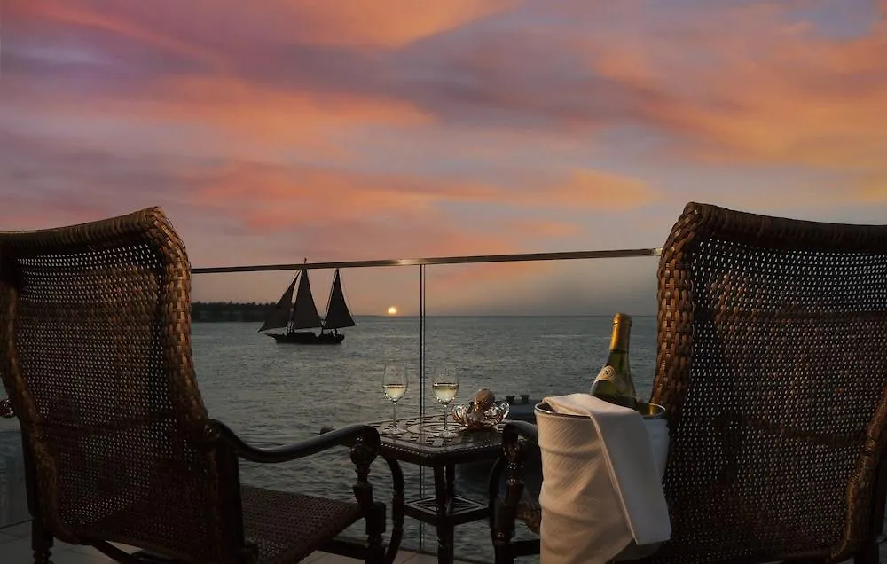 Pier House & Spa Üdülőközpont