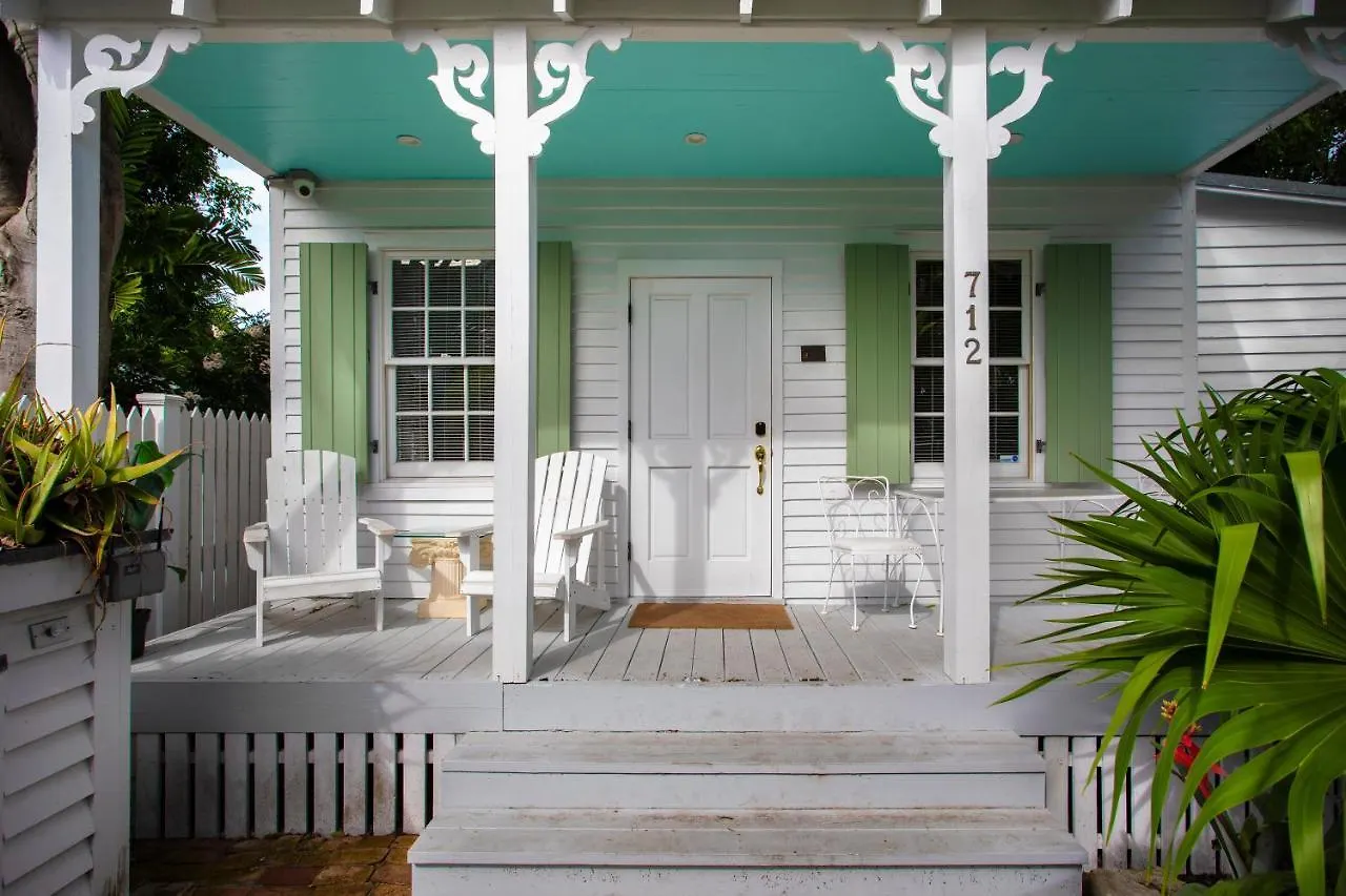 Holiday home Bahama Gardens - 4 Old Town Vacation Homes - Sleeps 23