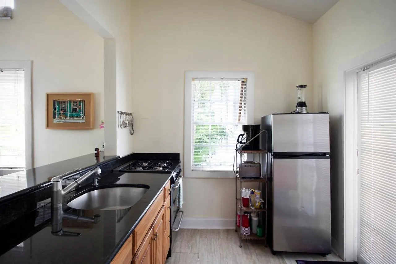 Bahama Gardens - 4 Old Town Vacation Homes - Sleeps 23 Holiday home *