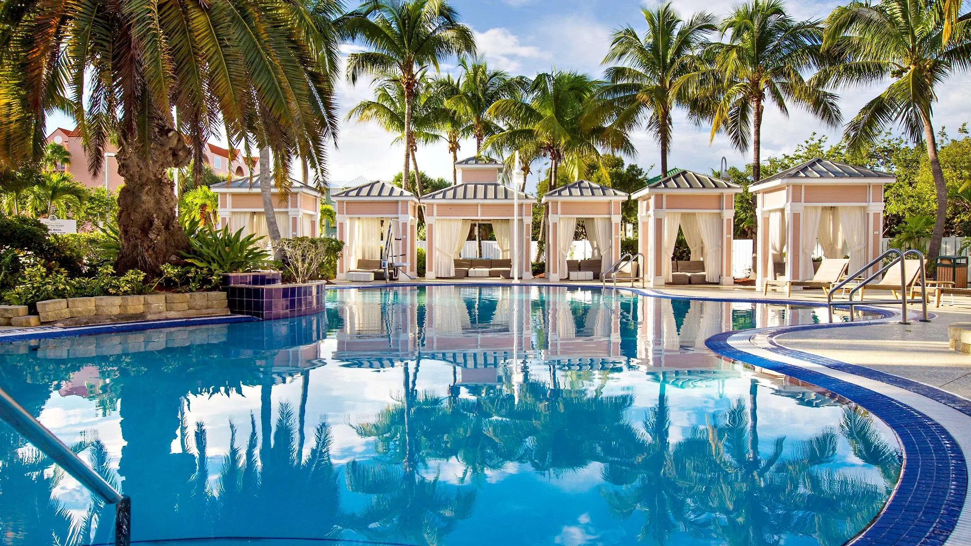 Doubletree By Hilton Grand Key Resort 4*