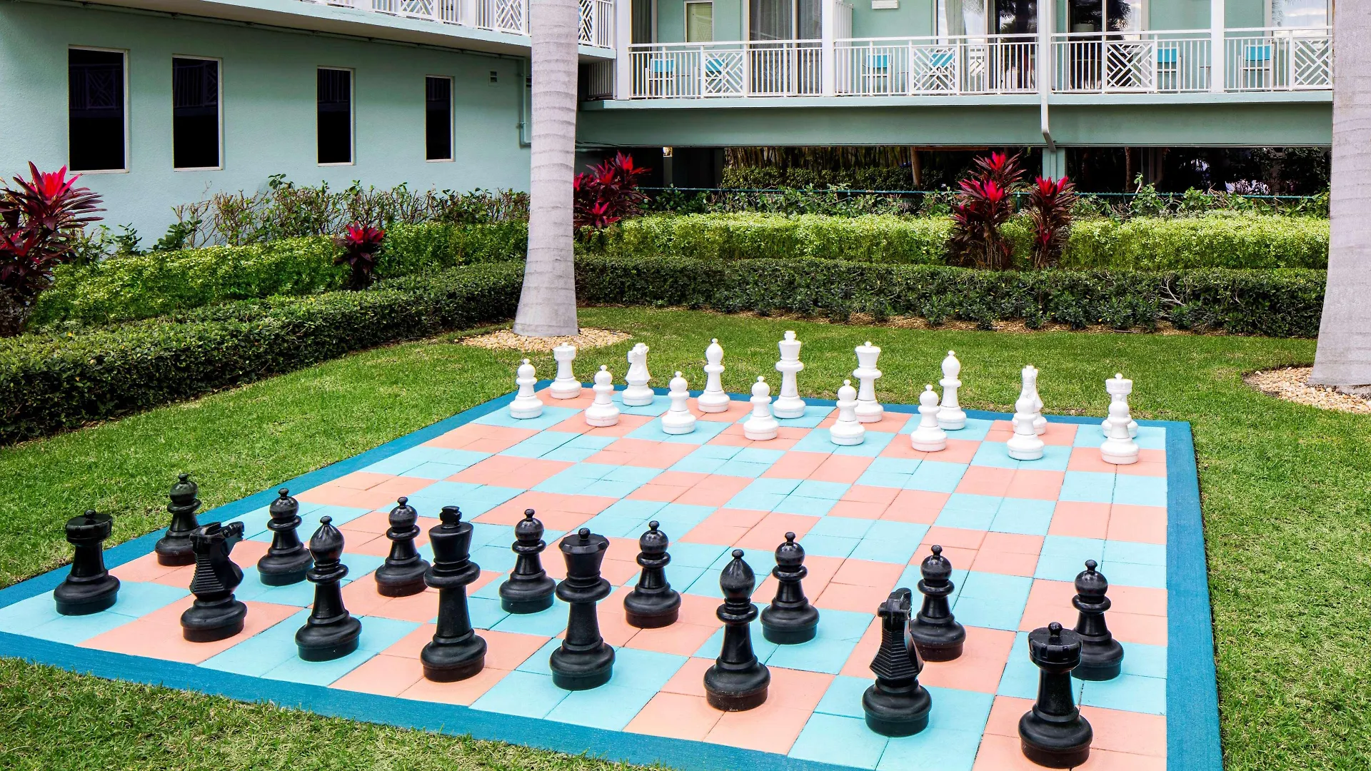 The Reach Key West, Curio Collection By Hilton