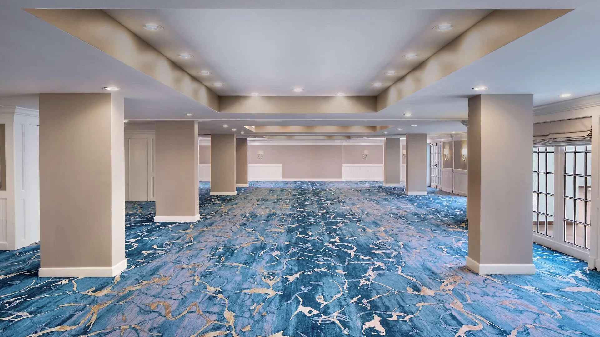 The Reach Key West, Curio Collection By Hilton