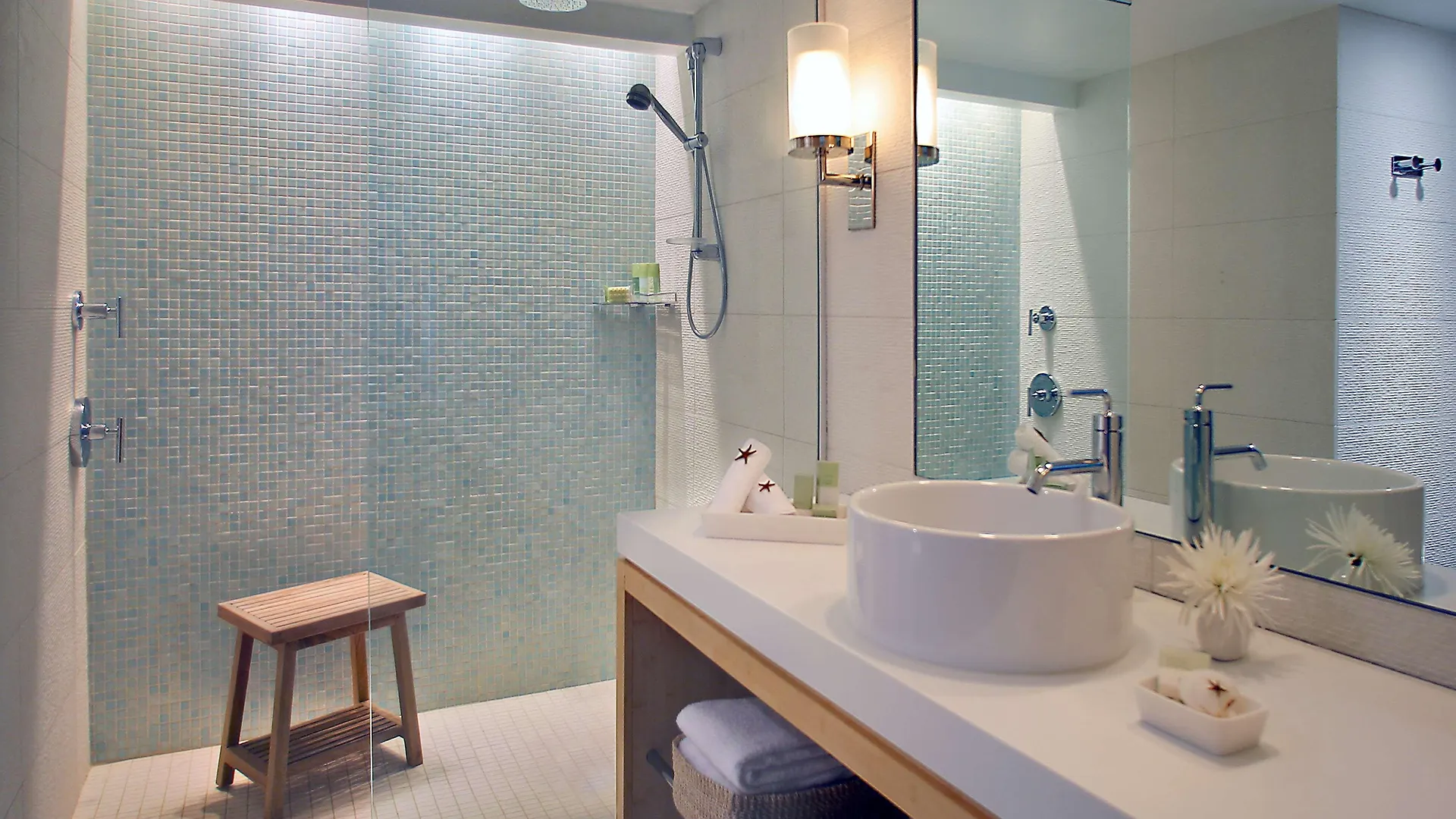 Hyatt Centric & Курортный комплекс 4*