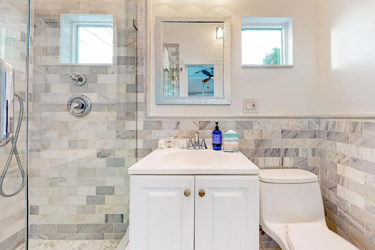 Mermaid's Retreat Apartment *