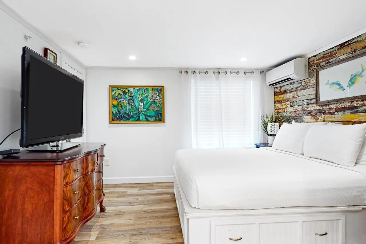 Julia Whitehead Guest * Key West
