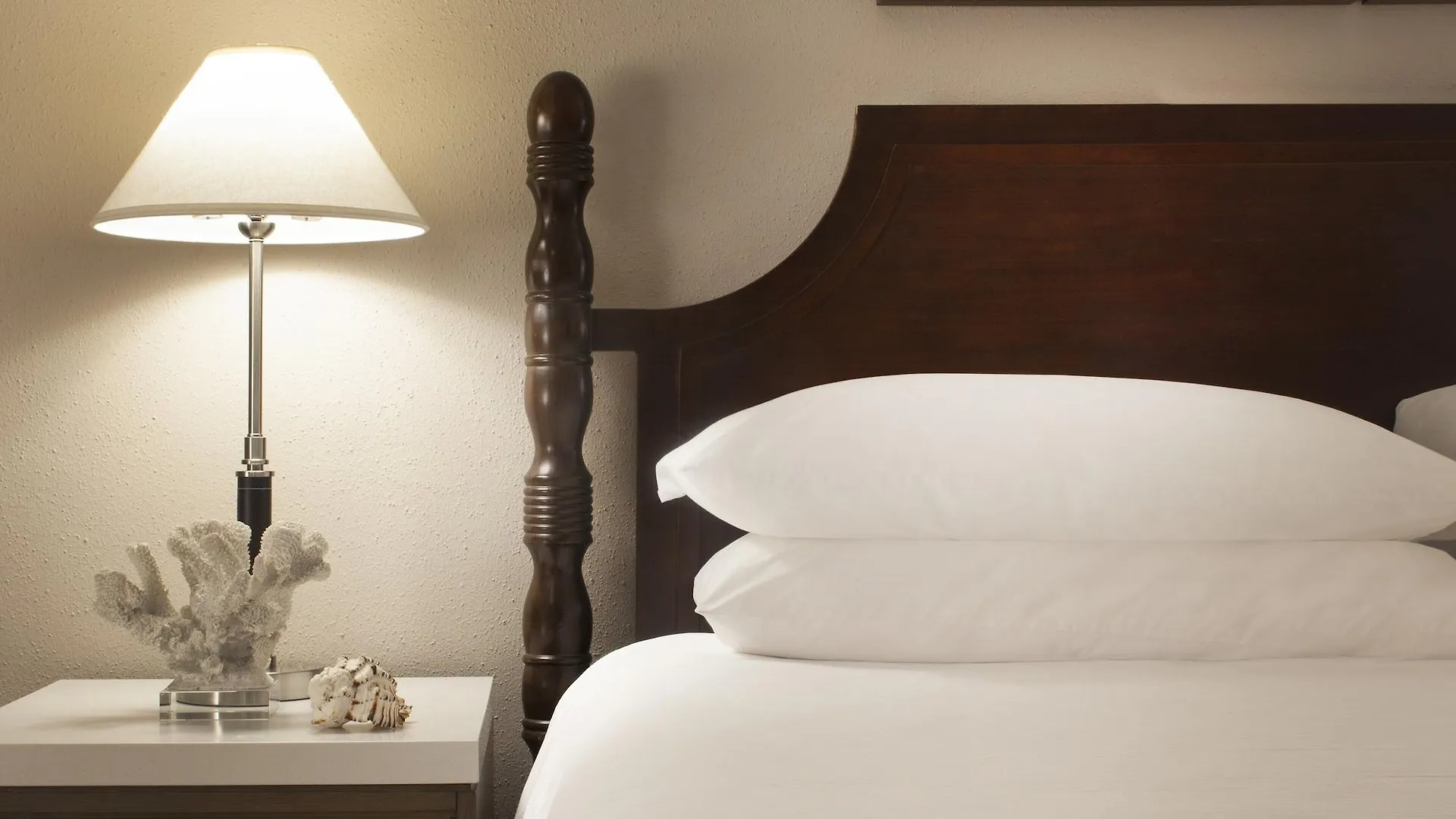 Pier House & Spa